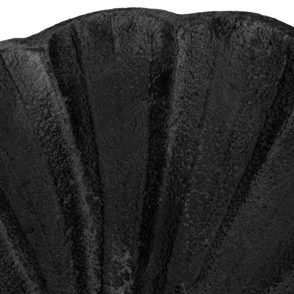 Birdbath on cast iron base