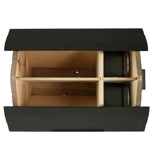 Foderlada red barn bird feeder