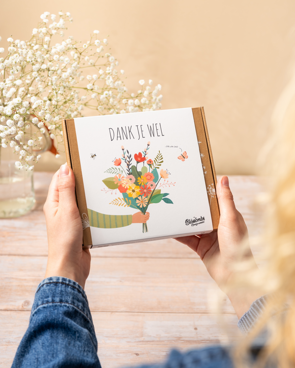Gift Box Medium met 9 zaadbommetjes - Dank je wel