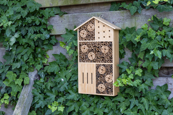 Insectenhotel Aira – in de tuin