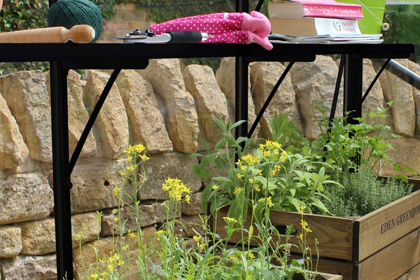 Kweekschap Birdlip 48, geintegreerd, zwart