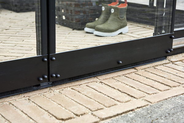 Fundering Qube LT 612 zwart