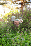 B‑Ten Gift Feeder Stake Zaad Forest – Metalen zaadfeeder op paal – 50 cm