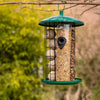 Drie vogelvoersilos in één XXL
