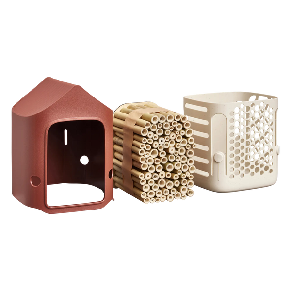 Cosy insectenhotel Toscaans rood – voor solitaire bijen, lieveheersbeestjes & gaasvliegen | Duurzaam gerecycled kunststof