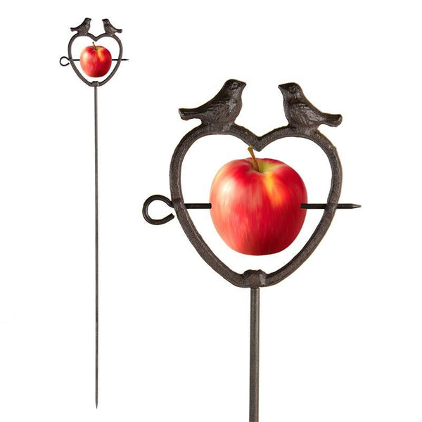 Bird feeder heart on pin